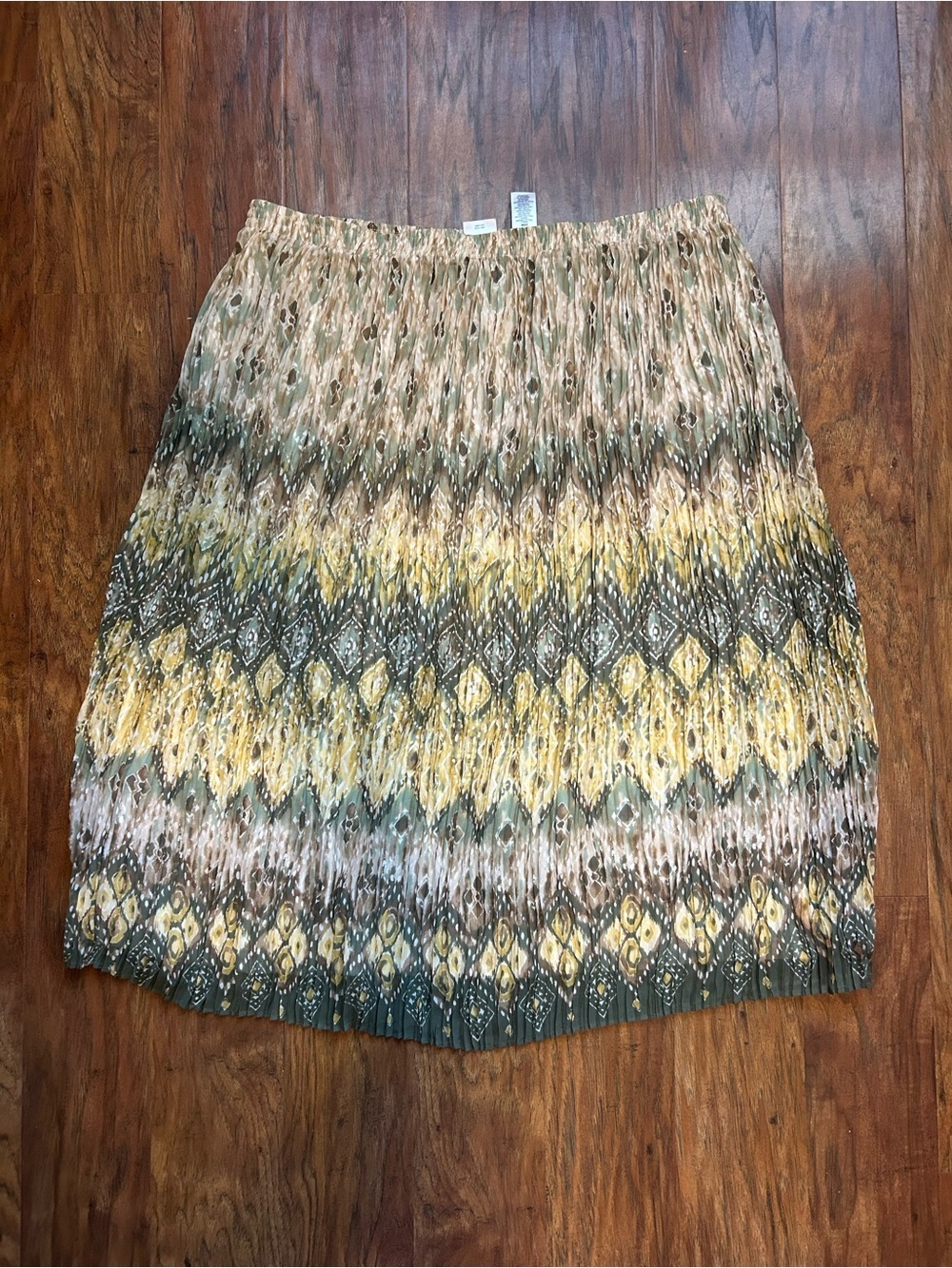 Alfred Dunner Green, Yellow and Brown Printed Pleated Midi Skirt